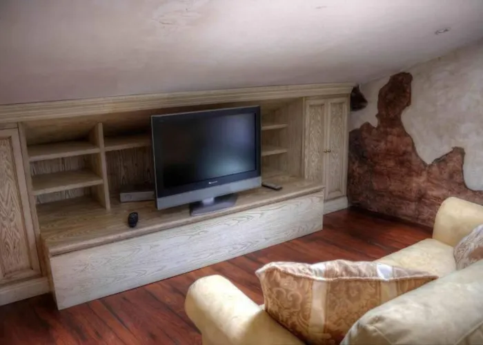 Santa Maria Ad Valetudinarium *